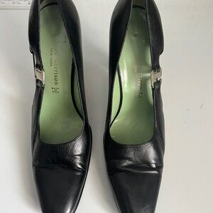 Sigerson Morrison Black leather heels pumps w/silver buckle 7.5